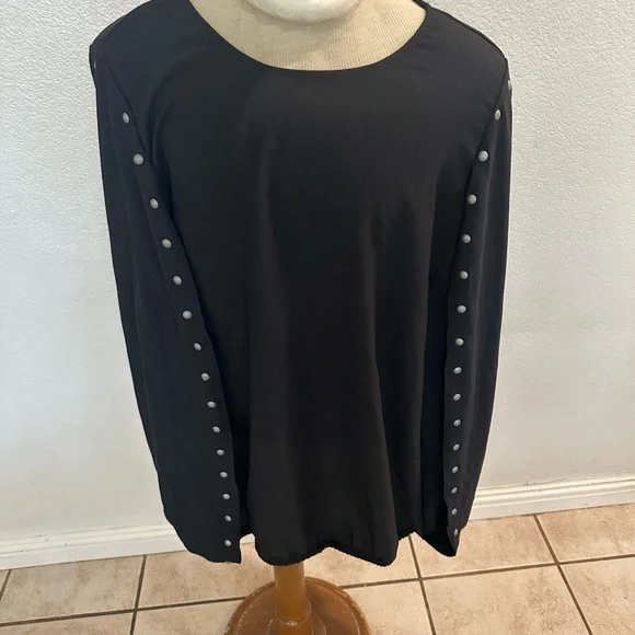 Lane Bryant Black Cape Women’s Top | Size 22/24 - Picture 1 of 8